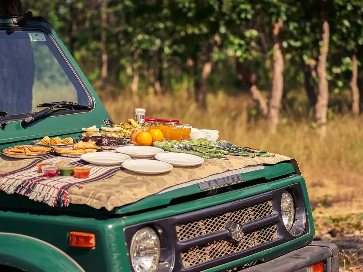 Breakfast during Safari